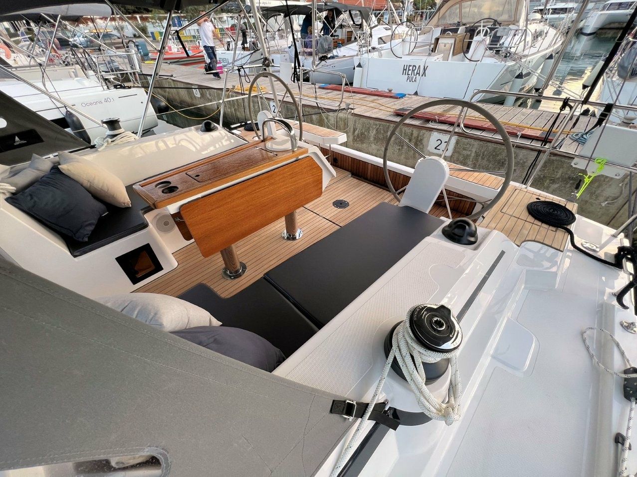 Bavaria C38 | Mala Hana