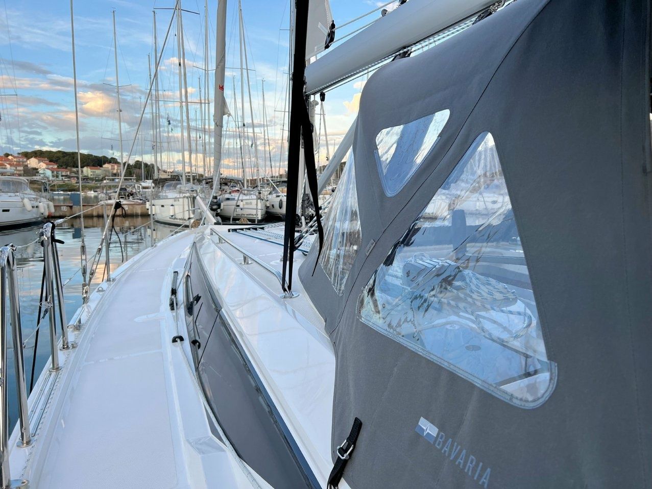 Bavaria C38 | Mala Hana