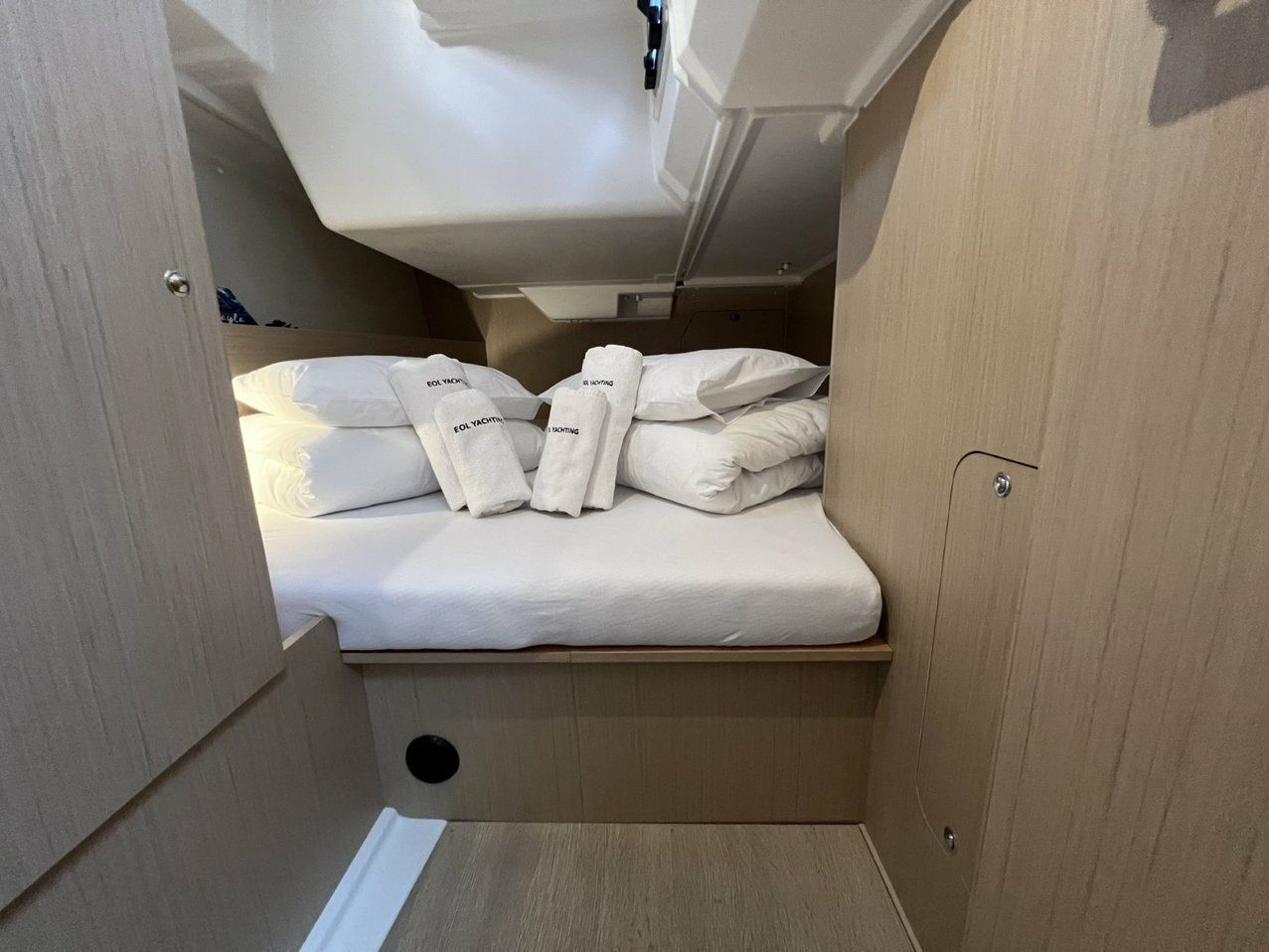 Beneteau Oceanis 38.1 | Jana