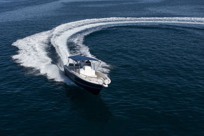 White Shark 265 | Kelt