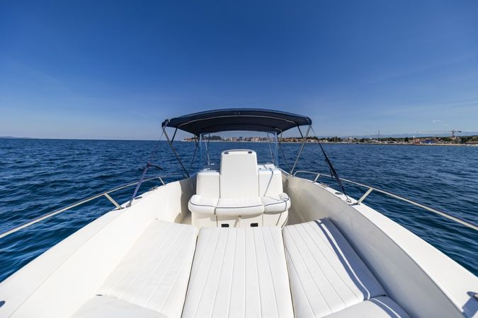 White Shark 265 | Kelt