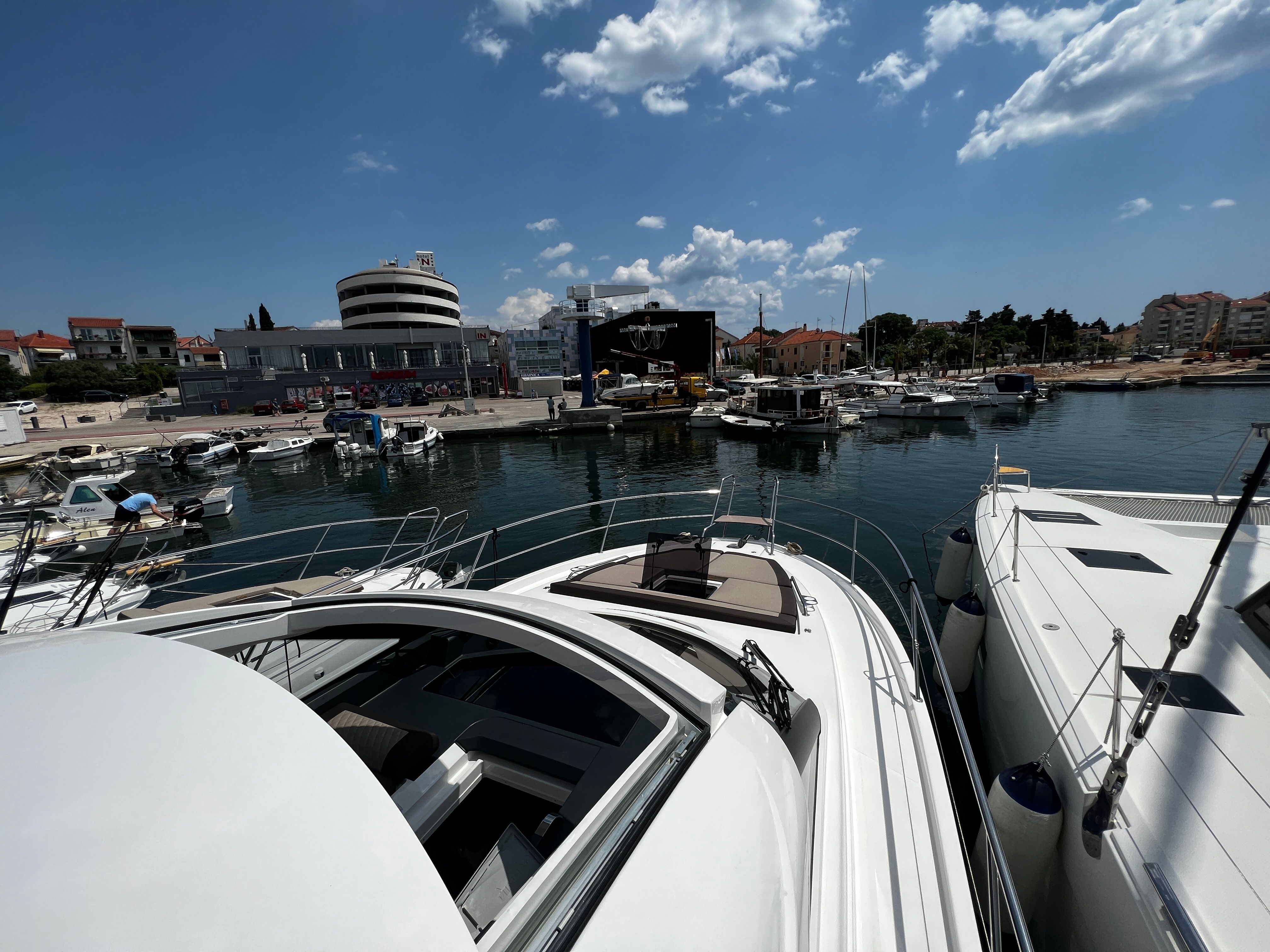 Bavaria SR36 | Tokyo