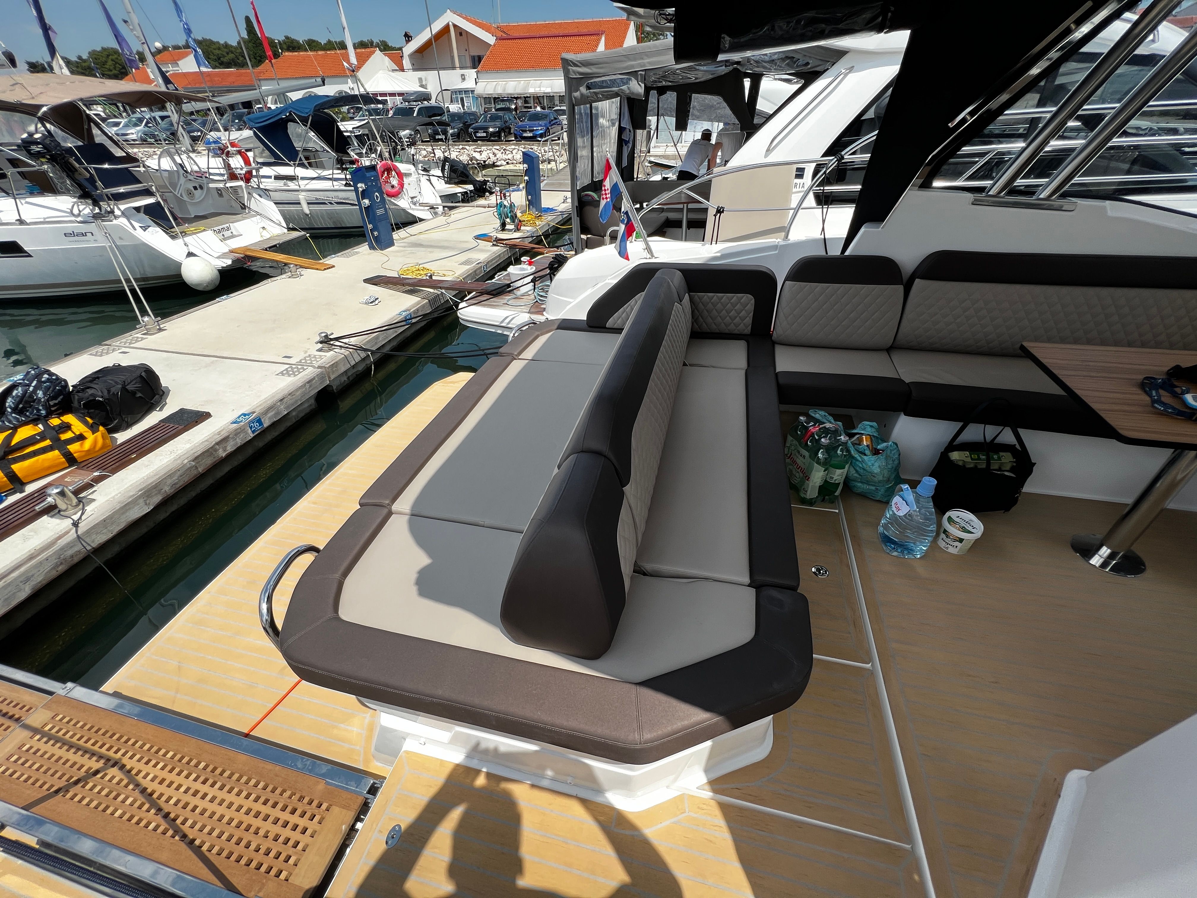 Bavaria SR36 | Tokyo