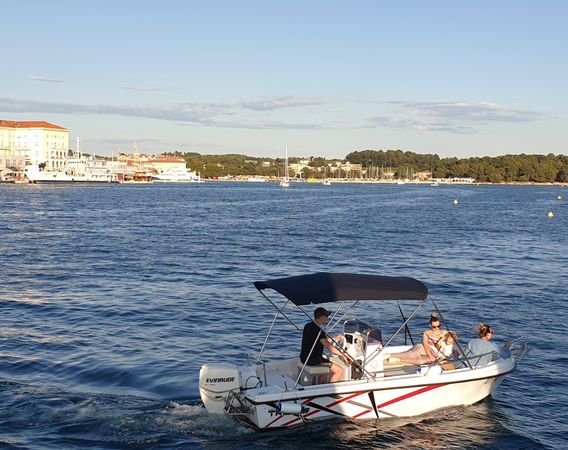 Polyform Triakis 17.5 | Triakis