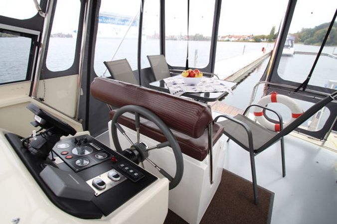 Pedro Levanto 970 | Lucky