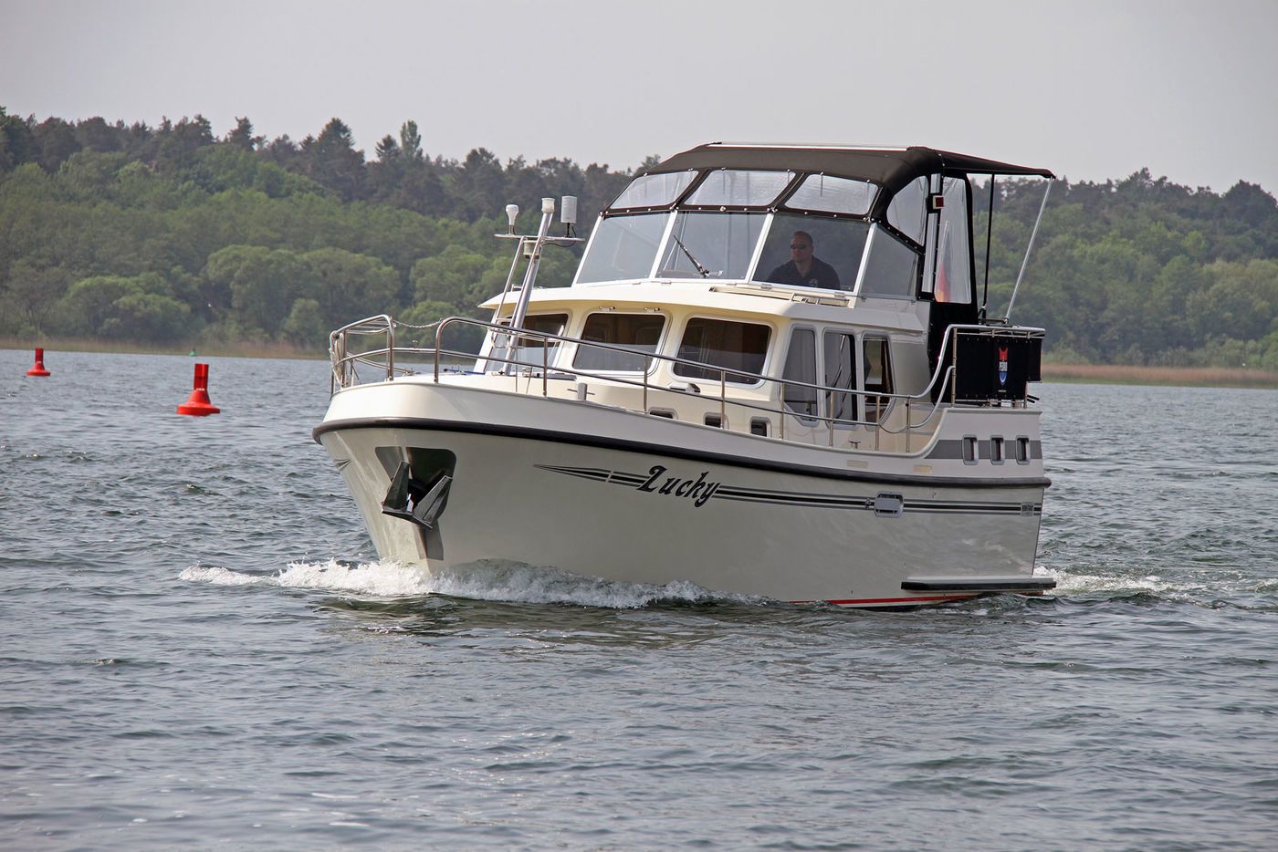 Pedro Levanto 970 | Lucky