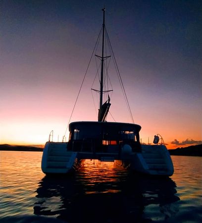 Lagoon 450 F | Pollo