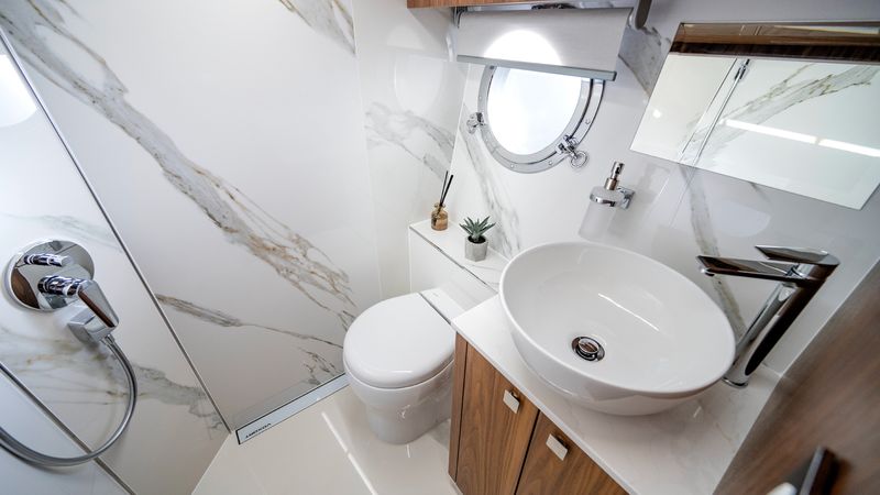 Monachus 70 Fly | Panta Rei