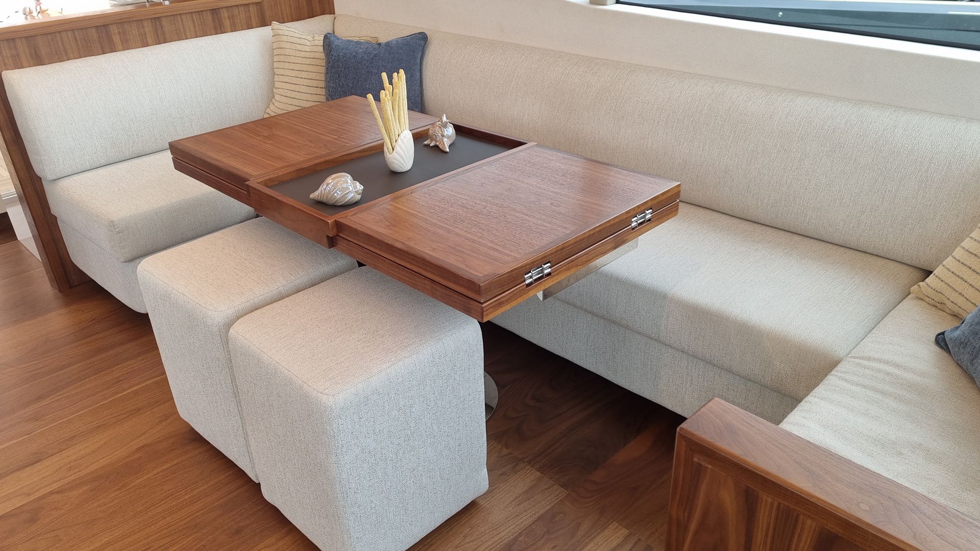 Monachus 70 Fly | Panta Rei