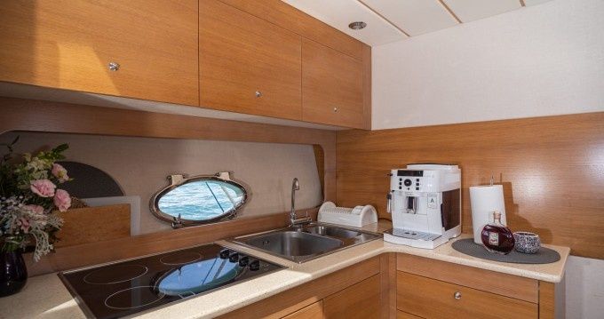 Alena 58 Sport Fly | Morning Light