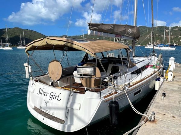 Jeanneau 469 | Silver Girl