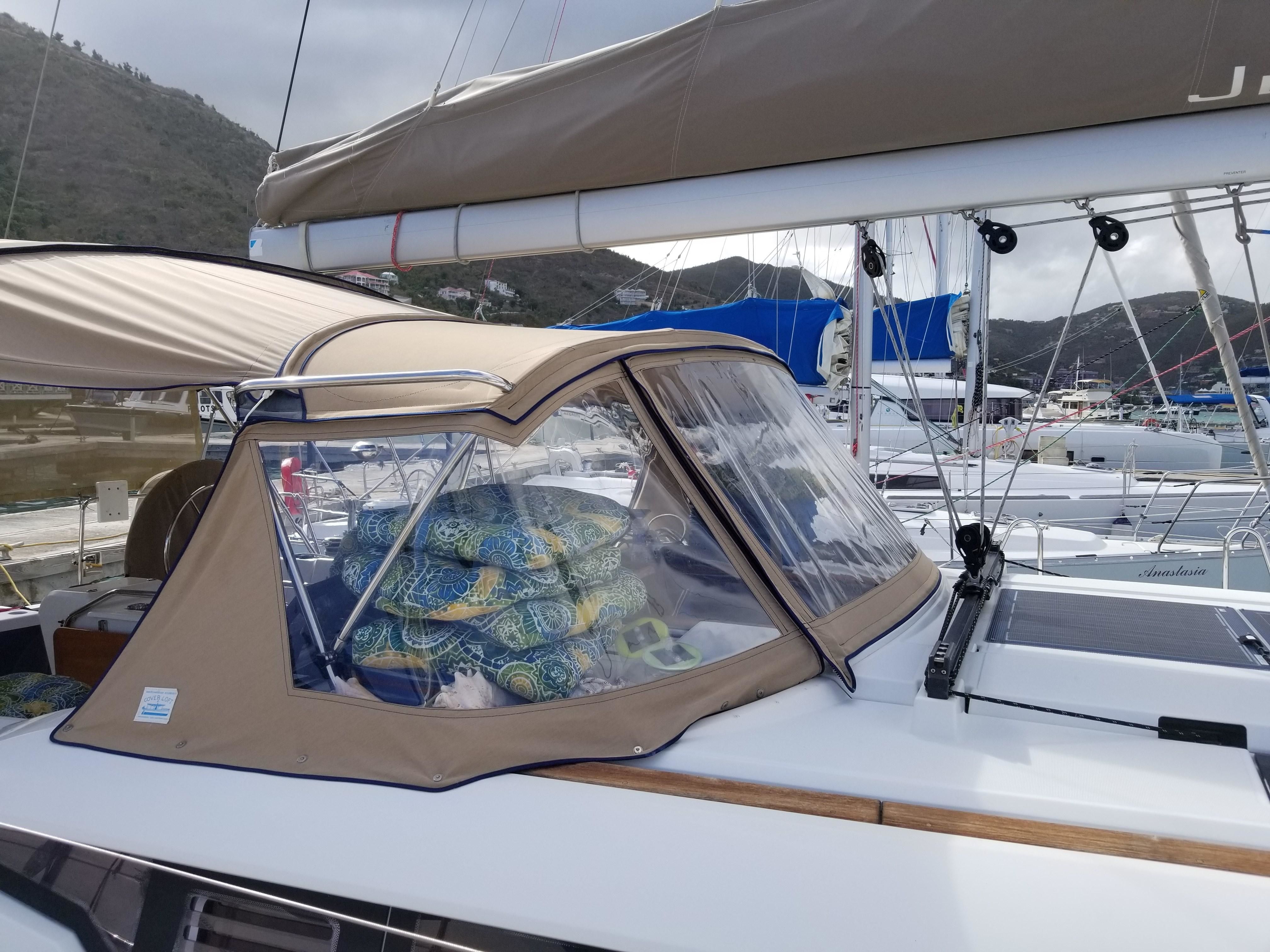 Jeanneau 469 | Silver Girl