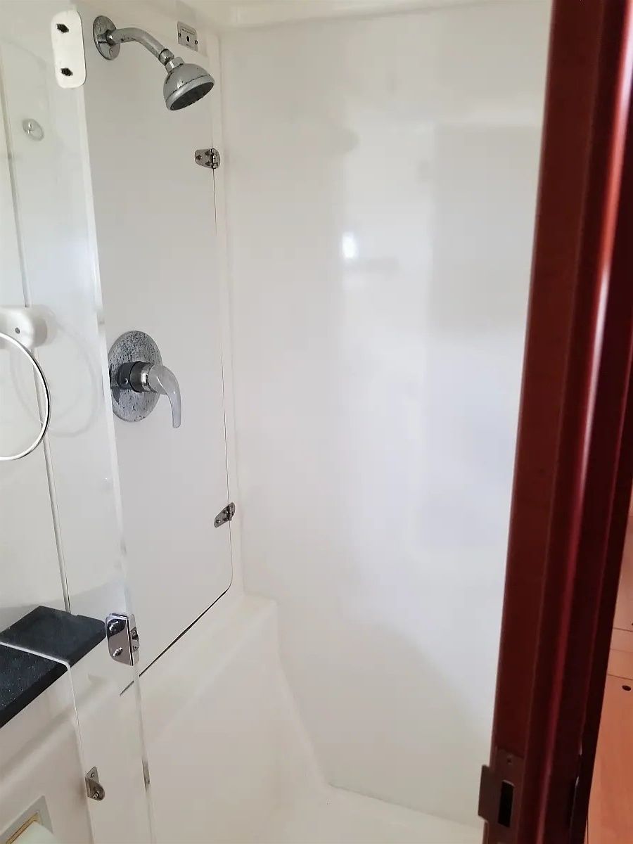 Leopard 48 | Zumbrota