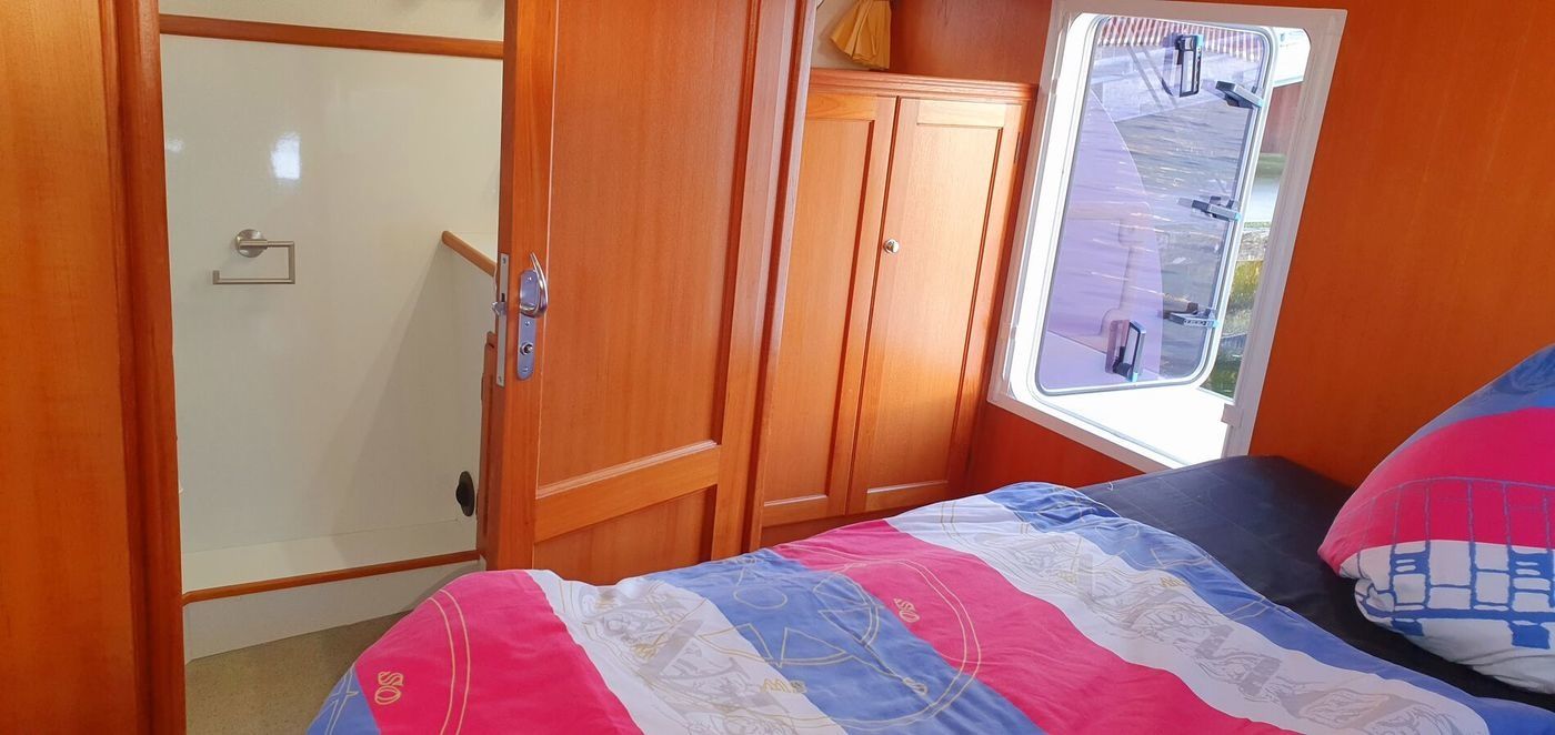 Pedro Skiron 1060 | Clara