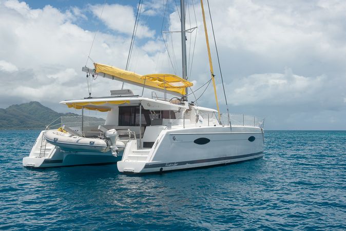 Fountaine Pajot Helia 44 | Omoa