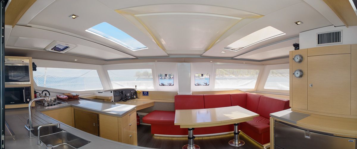 Fountaine Pajot Helia 44 | Omoa