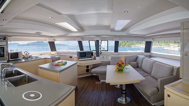 Fountaine Pajot Saba 50 | Juste Bleu