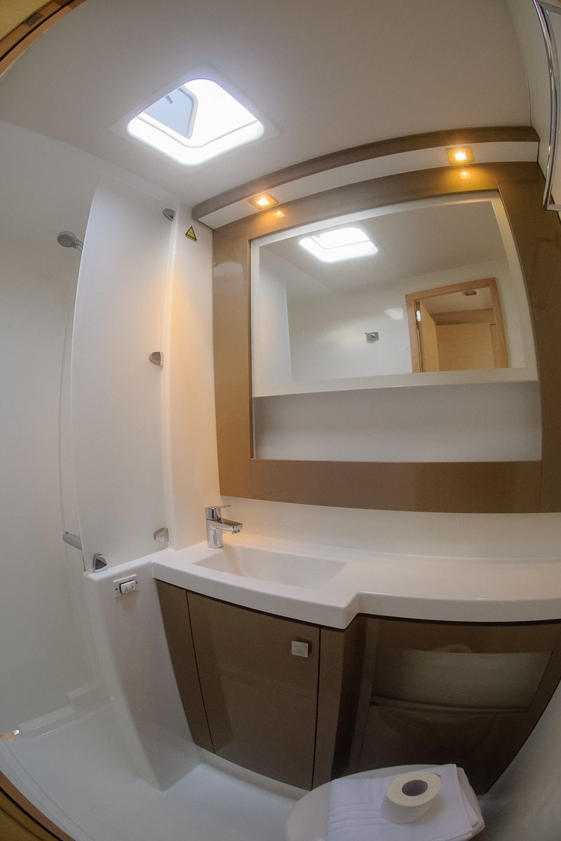 Fountaine Pajot Saba 50 | Juste Bleu