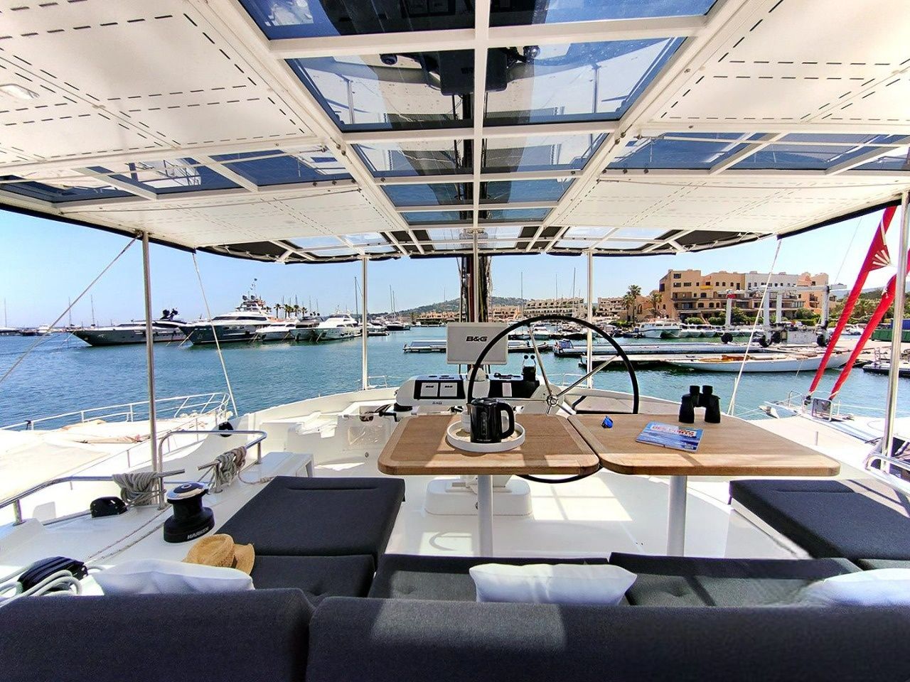 Lagoon 52 F | Zanzibar