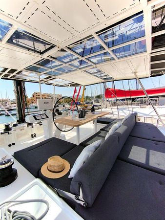 Lagoon 52 F | Zanzibar