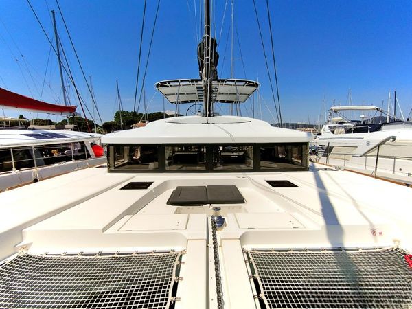 Lagoon 52 F | Zanzibar