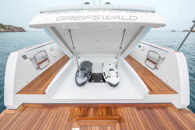 Hanse Fjord 42 Open | 18