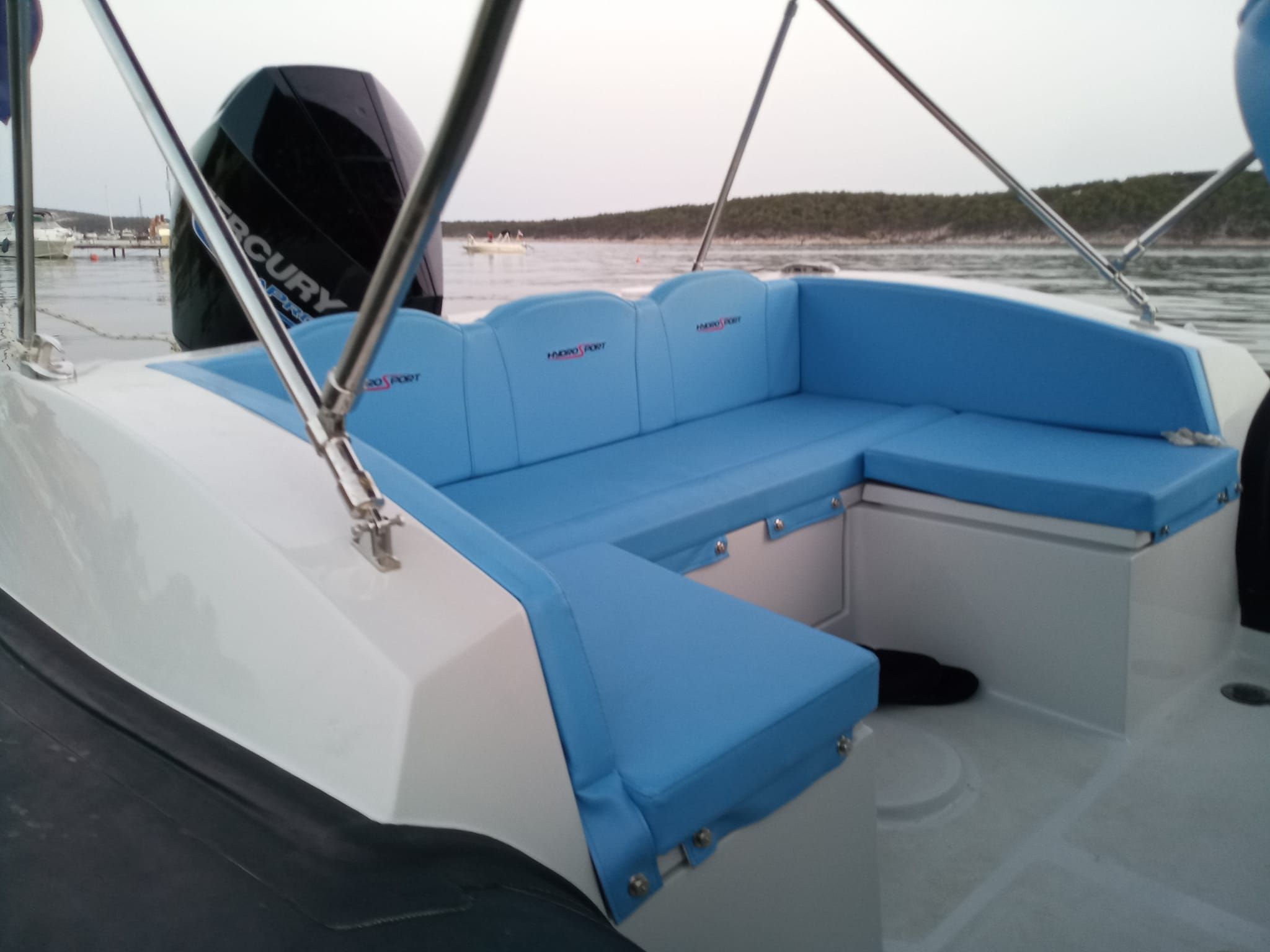 Hydrosport 737 | Sundeck