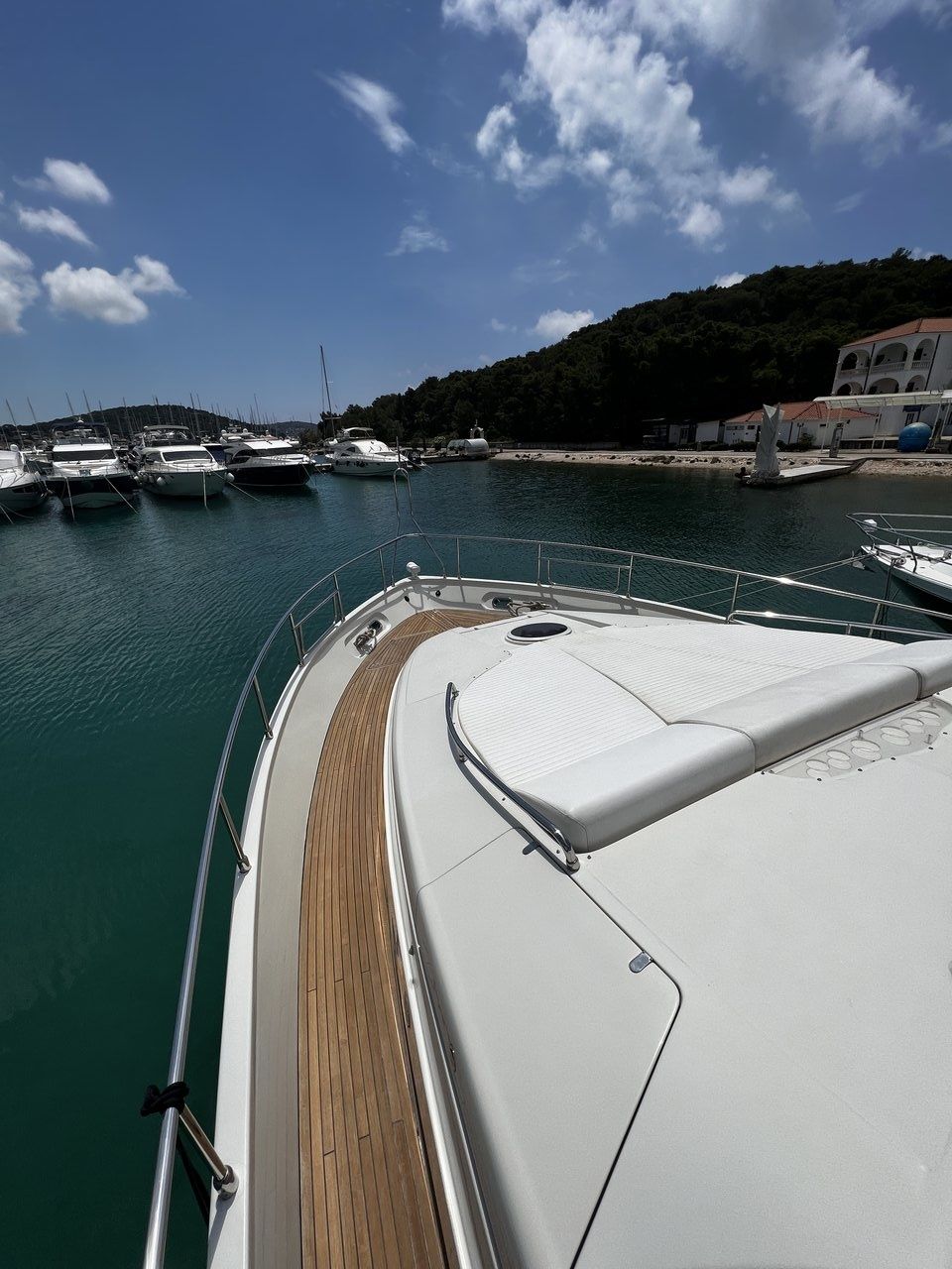 Dominator 680 | Quo Vadis