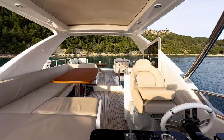 Azimut 55 | Be Happy