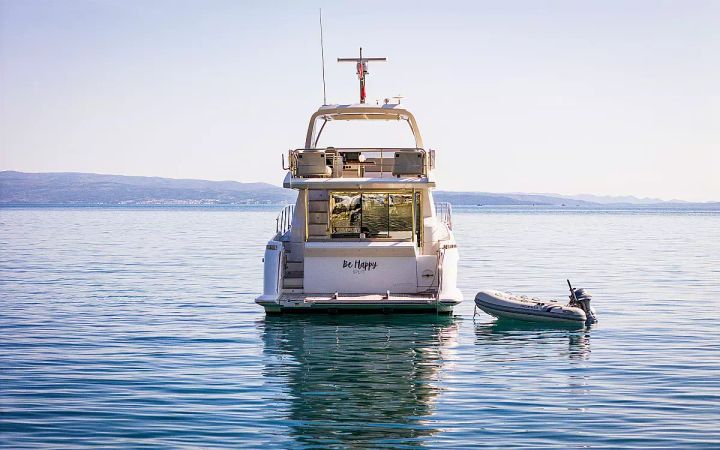 Azimut 55 | Be Happy