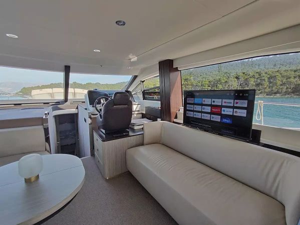 Azimut 55 | Be Happy