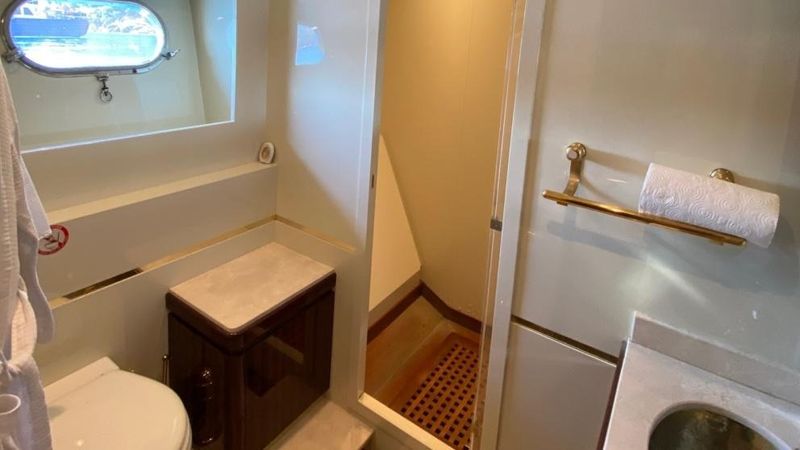 Leopard 105 | White Pearl