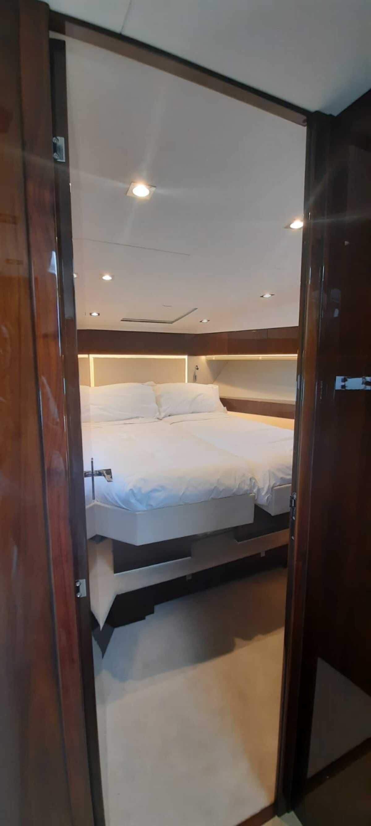 Fairline Targa 48 | Valro