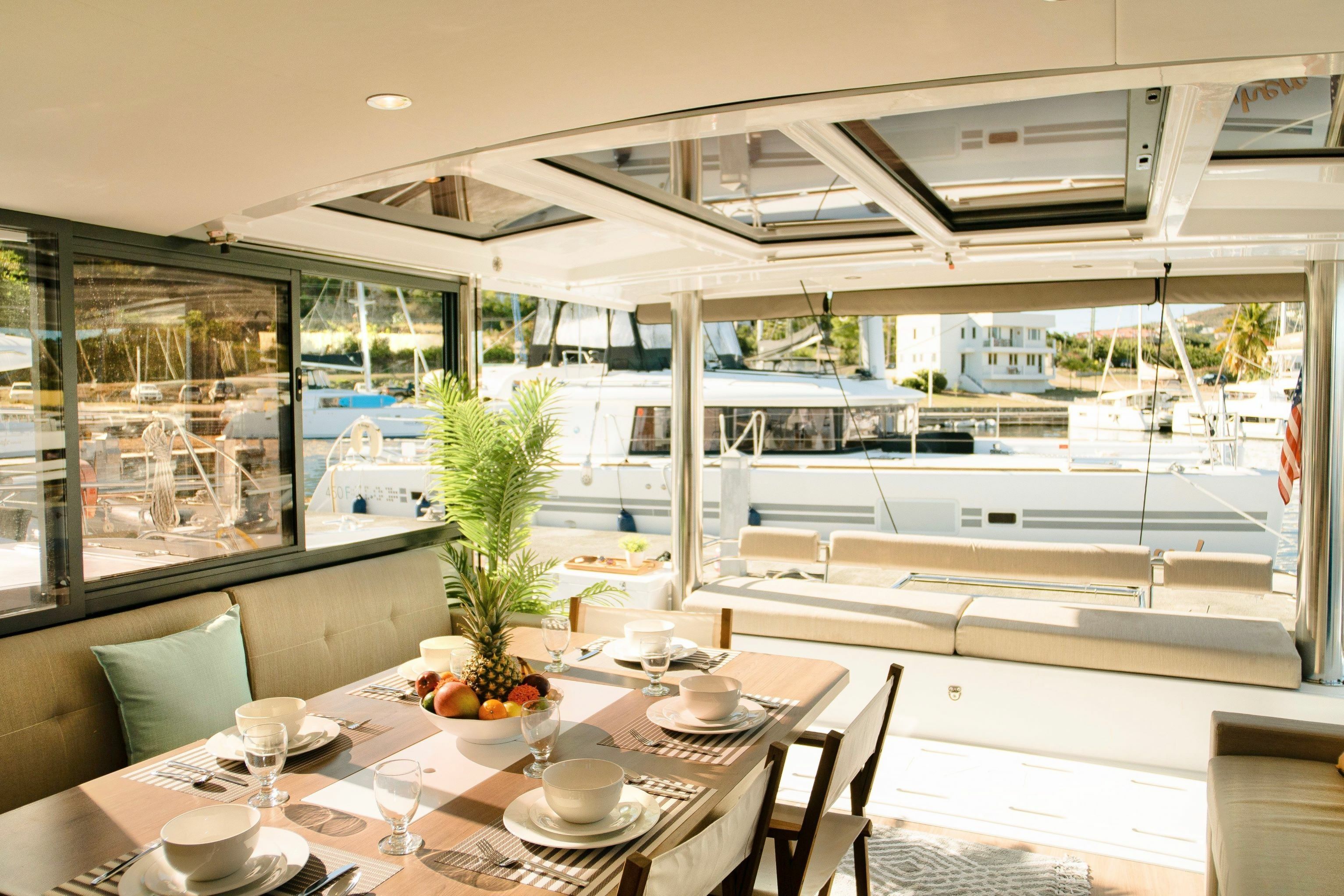 Bali 4.8 | CattyShack