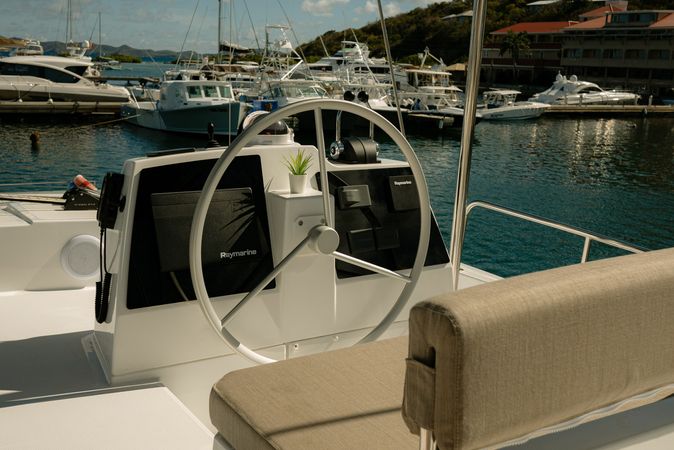 Bali 4.8 | CattyShack