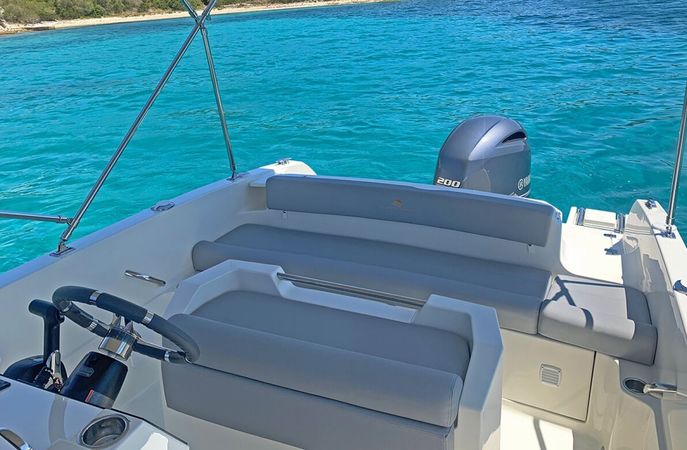 Atlantic Marine 670 | 20