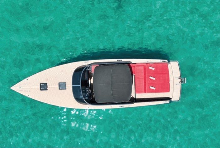 Van Dutch 40 | Apple