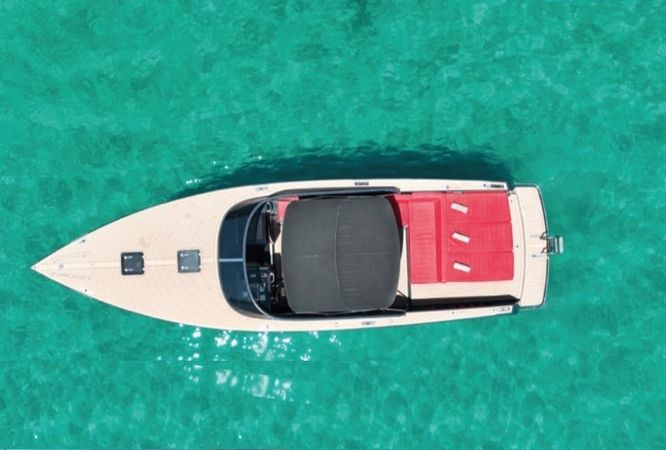 Van Dutch 40 | Apple