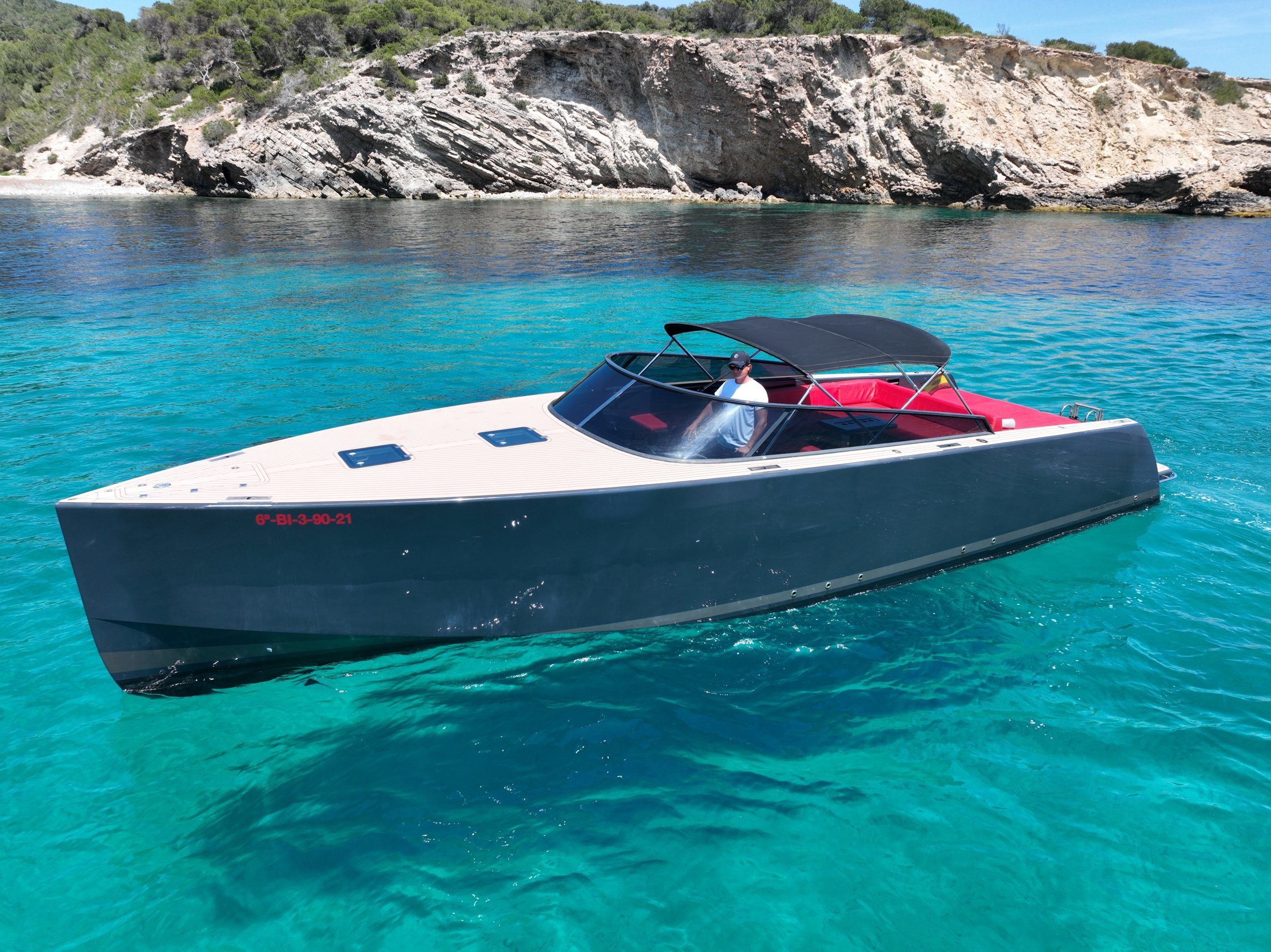 Van Dutch 40 | Apple