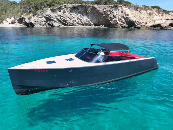 Van Dutch 40 | Apple