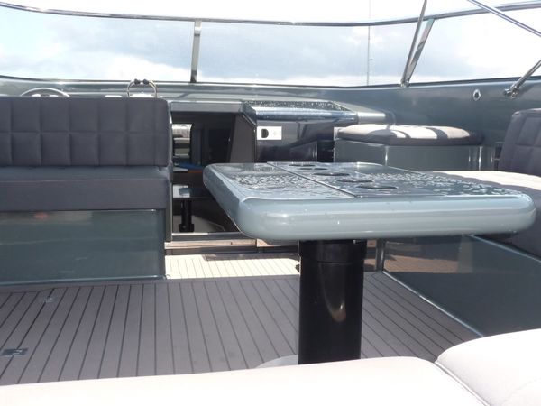 Van Dutch 40 | The New Smile