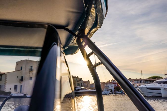 Axopar 22 | Jobe Revolve 1