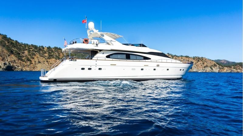 Azimut 85 F | Stoli