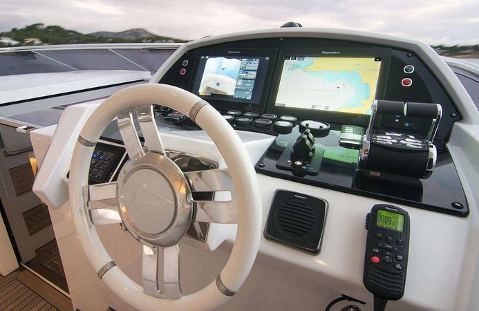 Azimut Grande 30 | Memories Too