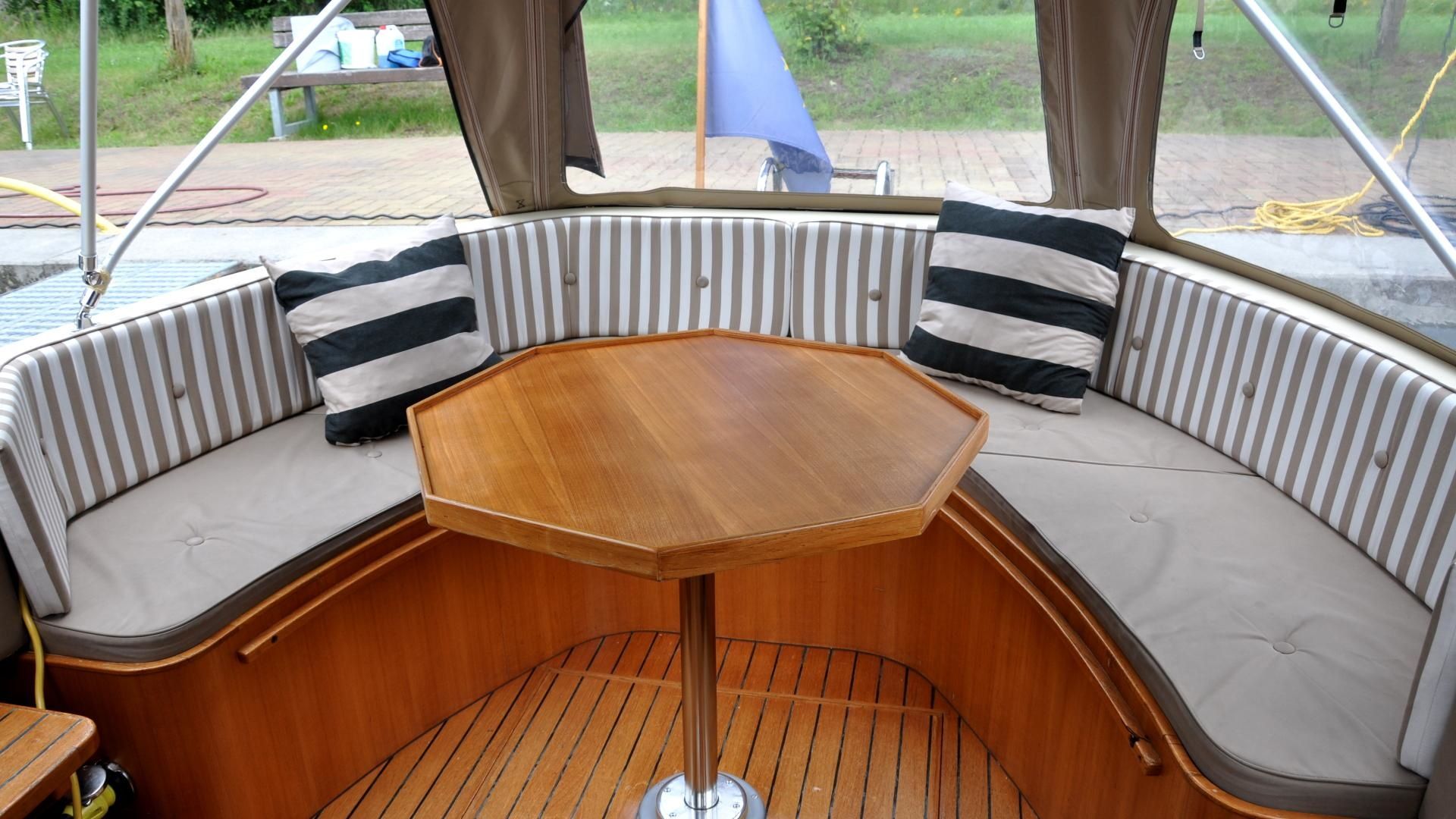 Antaris Cruiser MK 825 | Edmond Dantes