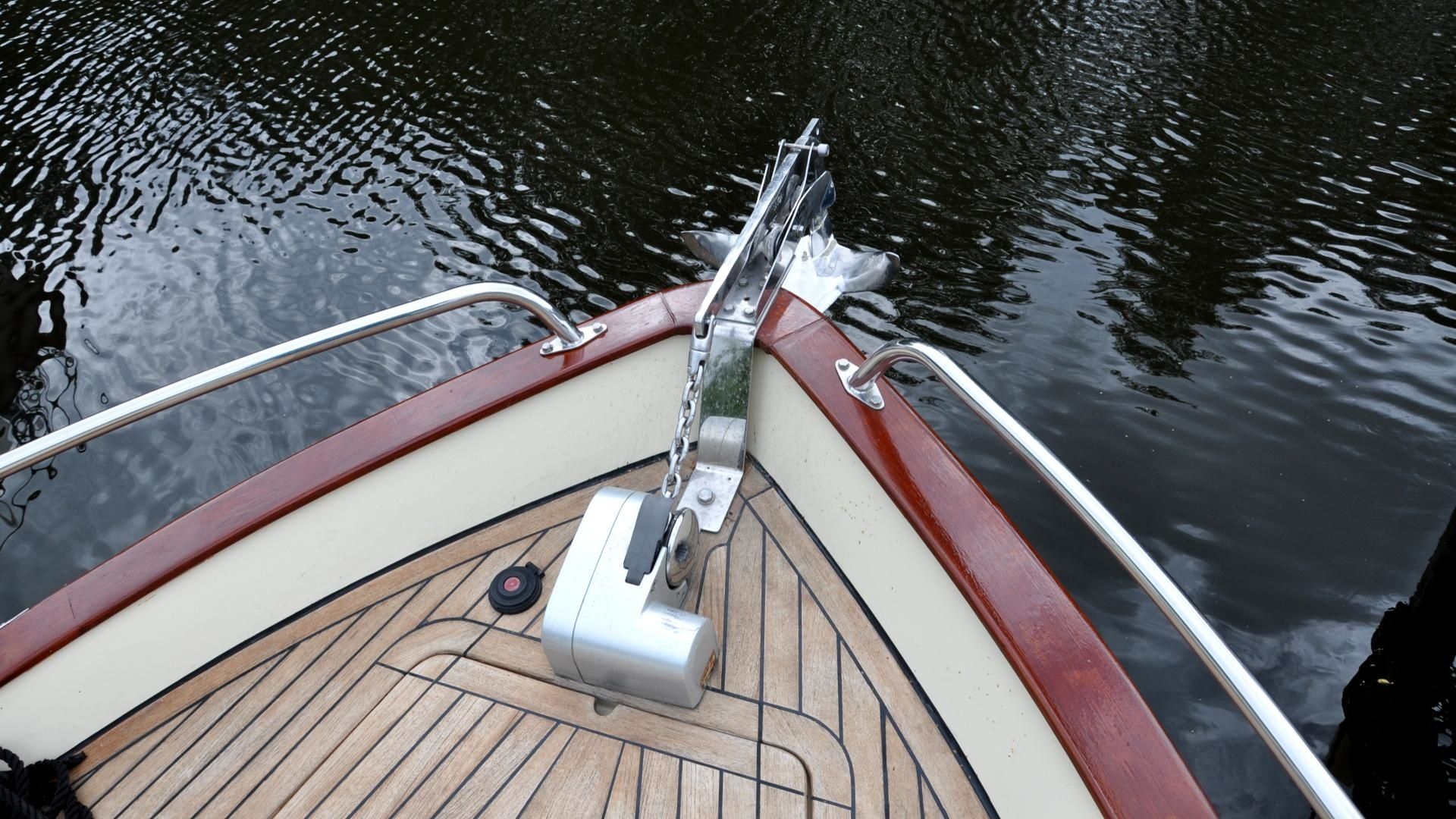 Antaris Cruiser MK 825 | Edmond Dantes