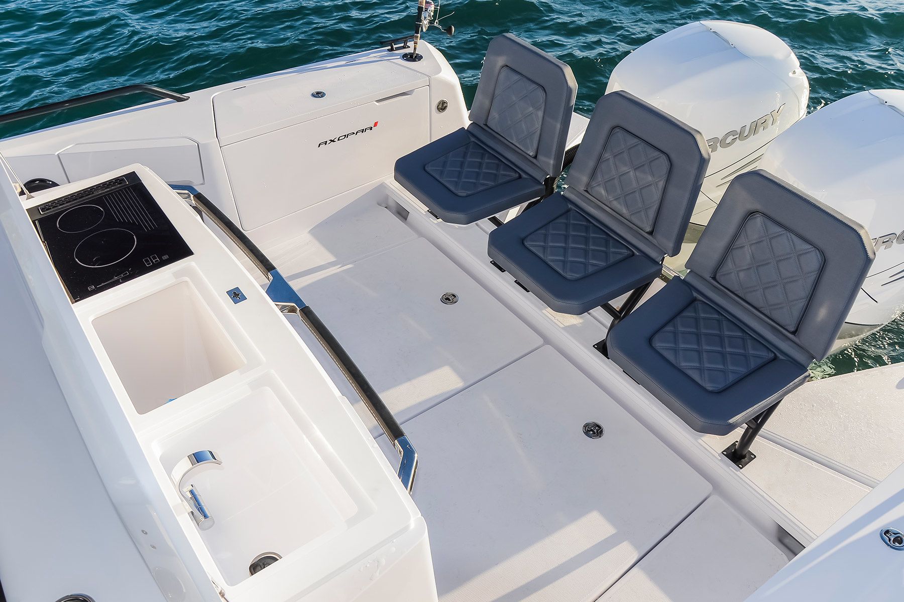 Axopar 37 Sun Top | Rana