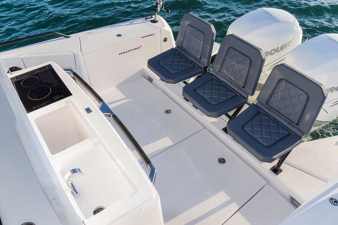 Axopar 37 Sun Top | Rana