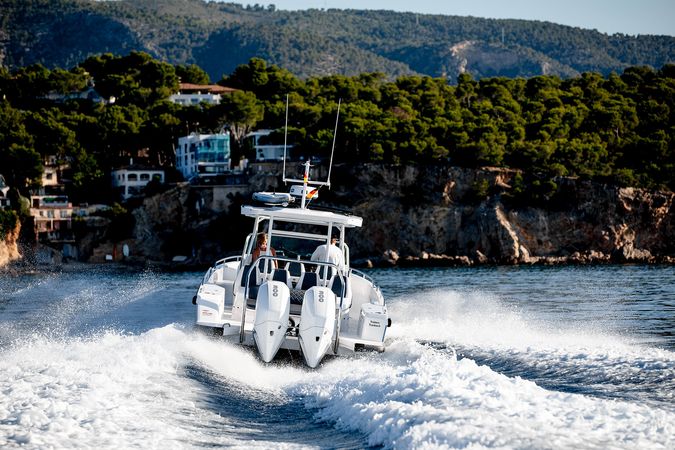 Axopar 37 Sun Top | Rana