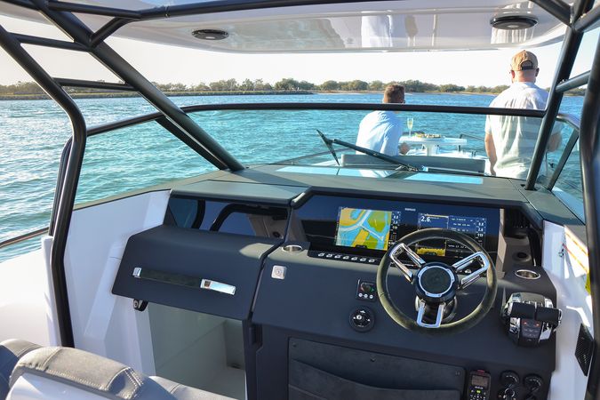 Axopar 37 Sun Top | Rana